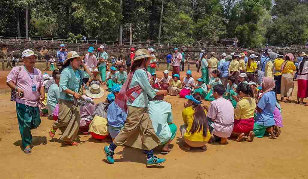 001 02.khmer new year