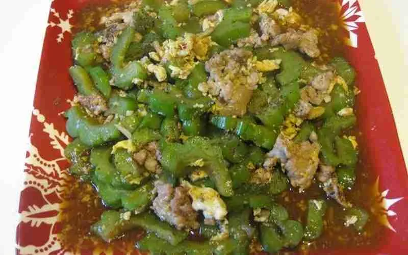 Stir fry Bitter Melon with Pork