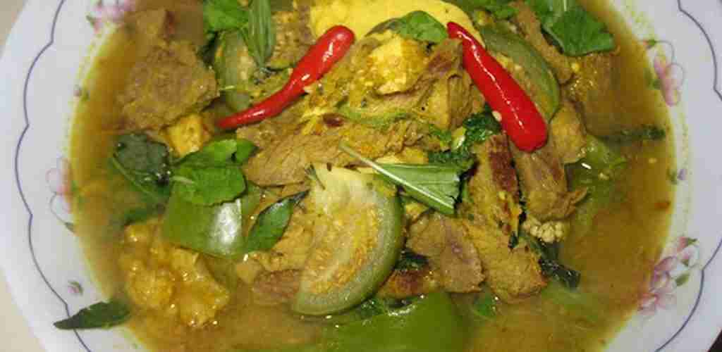 Cambodian Beef Sour Soup Recipe