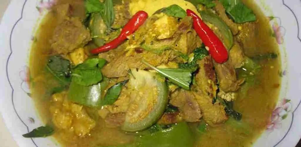 Cambodian Beef Sour Soup Recipe