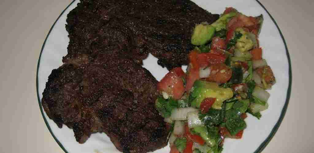 Spices Beef Rub and Avocado Salsa