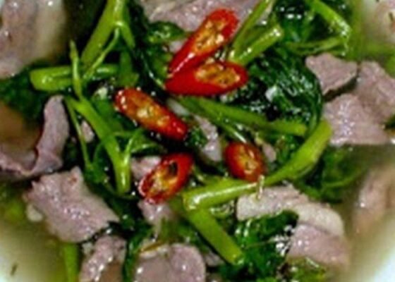 Beef and Water Spinach Sweet Sour Soup