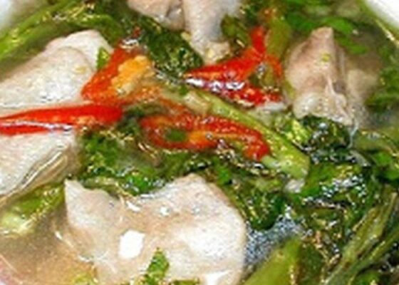 Chicken Sweet Sour Soup with Water Spinach