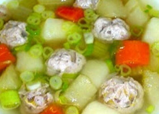 Vegetables and Pork Meatball Soup
