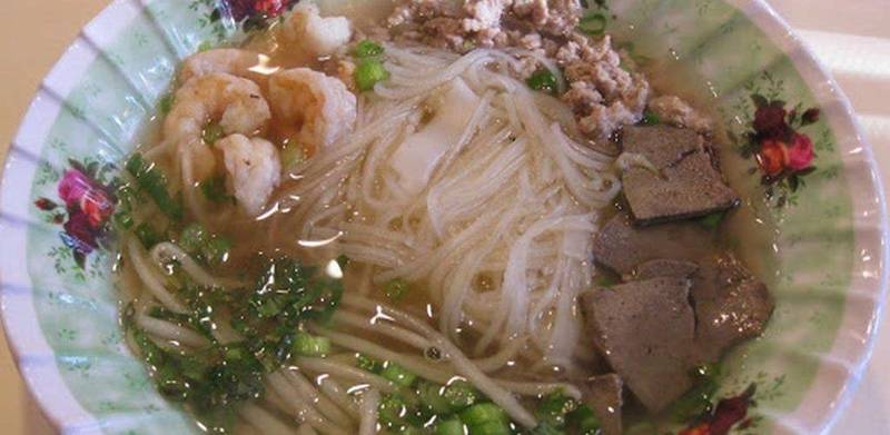 Cambodian Phnom Penh Noodle Soup