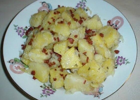 German Hot Potato Salad