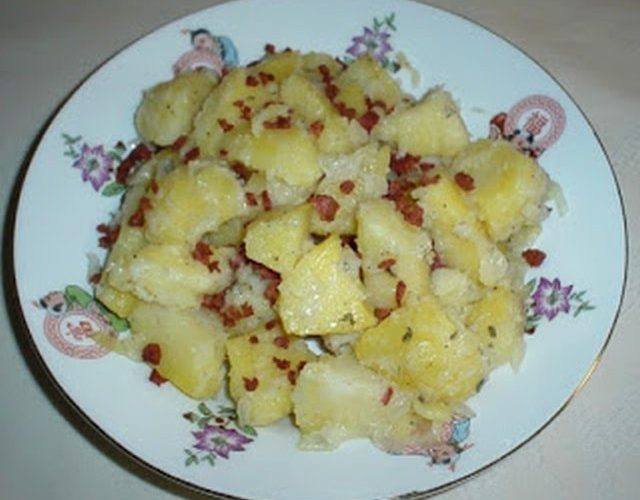 German Hot Potato Salad