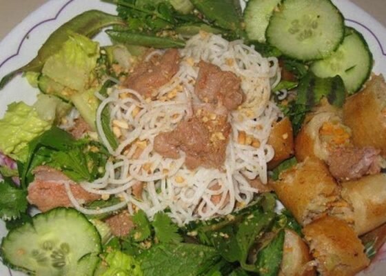 Vietnamese Banh Sung Noodle with Pork