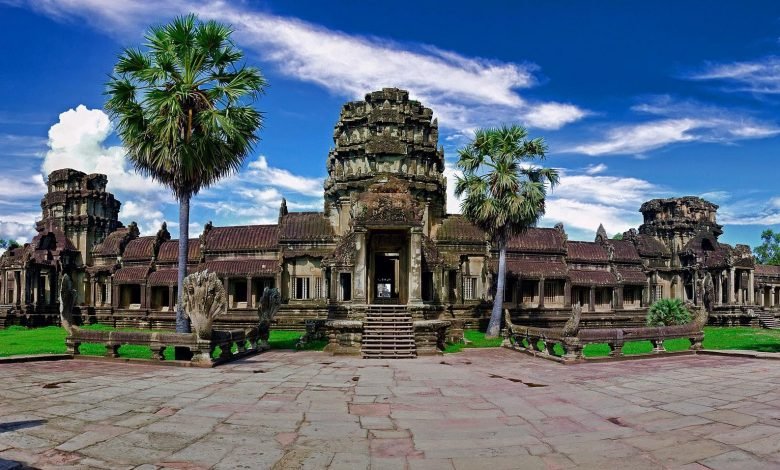 Angkor Wat – 7 Wonder Ancient Temple of the World