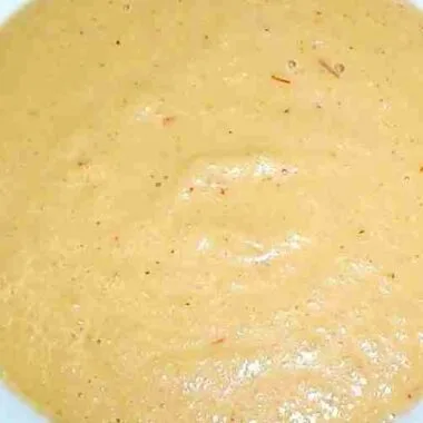 Pineapple with Peanut Sauce