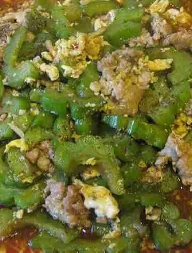 Stir fry Bitter Melon with Pork