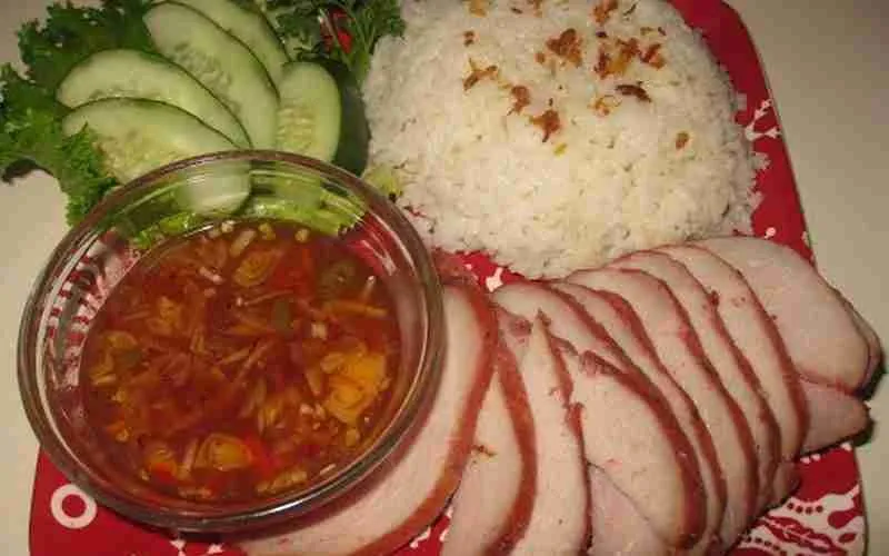 BBQ Pork Rice with Chili Sauce