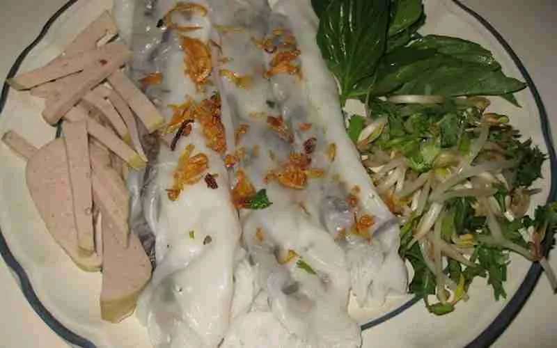 Rice Rolls Stuffed with Pork Recipe