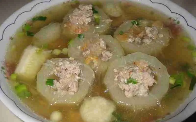 Cambodian Squash soup with Clear Rice Noodle