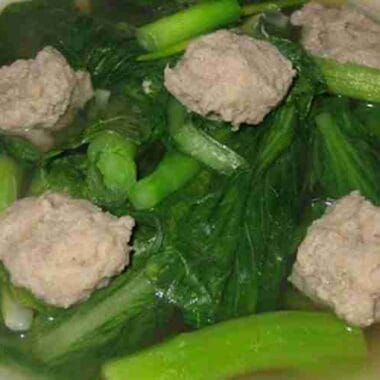 Chinese Green Soup with Meatballs