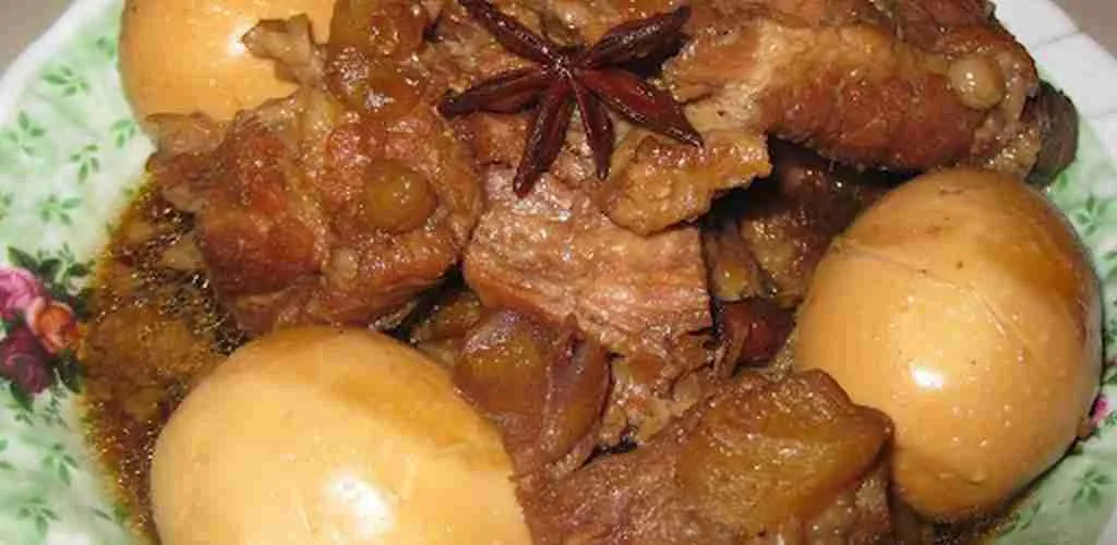 Chinese Caramelized Pork with Eggs