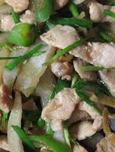 Stir Fry Pork with Ginger and Chives