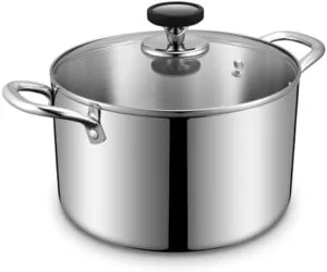 Large soup pot