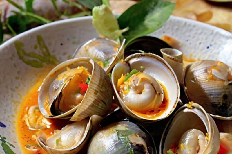 Thai Red Curry Coconut Clams
