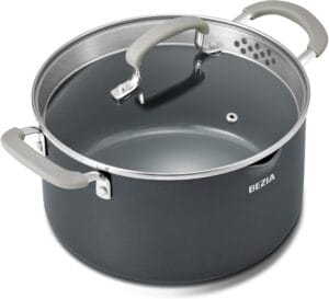 Large stainless steel steaming pot with lid for cooking vegetables and dumplings