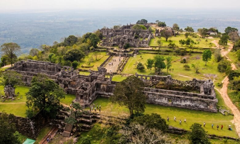 Preah Vihear temple complex on a cliff in the Dângrêk Mountains, Cambodia